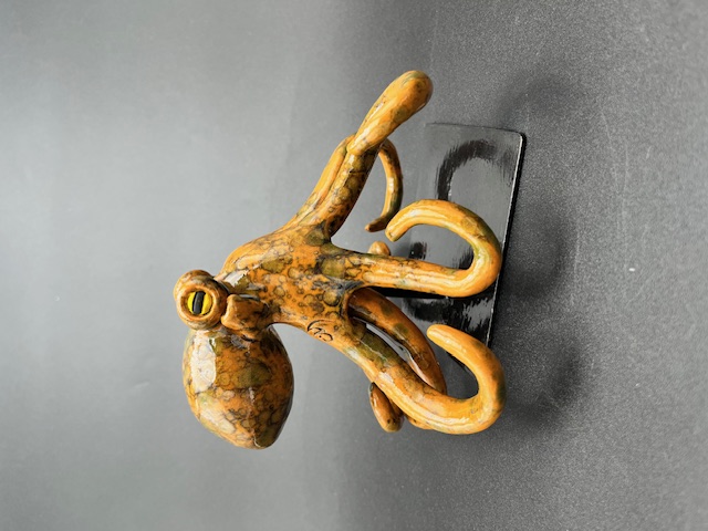 Petit poulpe en céramique émaillée